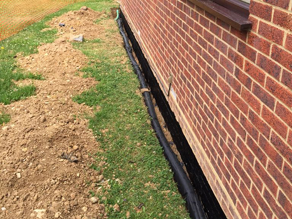 painter and decorator winchester, interior painter, exterior painter, painters, decorators, painting services, sash window repairs, carpentry, commercial painting, building maintanence, winchester, southampton, hampshire, wiltshire, surrey, oxfordshire