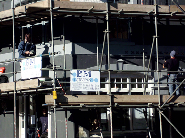 painter and decorator winchester, interior painter, exterior painter, painters, decorators, painting services, sash window repairs, carpentry, commercial painting, building maintanence, winchester, southampton, hampshire, wiltshire, surrey, oxfordshire