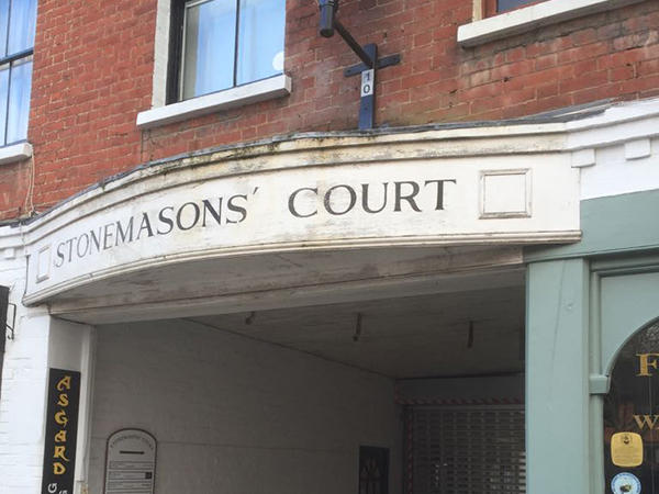 painter and decorator winchester, interior painter, exterior painter, painters, decorators, painting services, sash window repairs, carpentry, commercial painting, building maintanence, winchester, southampton, hampshire, wiltshire, surrey, oxfordshire