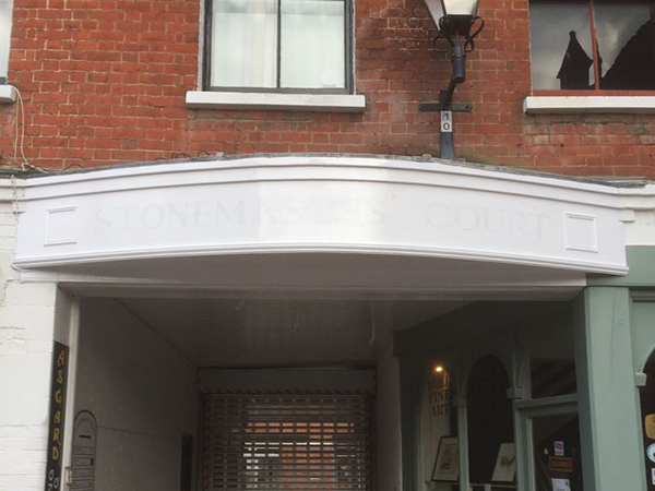 painter and decorator winchester, interior painter, exterior painter, painters, decorators, painting services, sash window repairs, carpentry, commercial painting, building maintanence, winchester, southampton, hampshire, wiltshire, surrey, oxfordshire