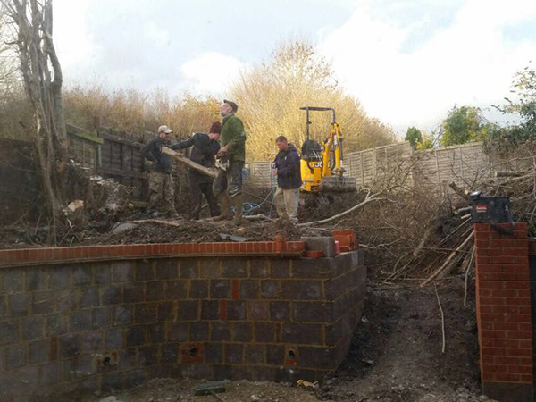 painter and decorator winchester, interior painter, exterior painter, painters, decorators, painting services, sash window repairs, carpentry, commercial painting, building maintanence, winchester, southampton, hampshire, wiltshire, surrey, oxfordshire