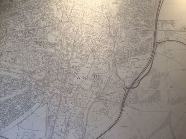 painter and decorator winchester, interior painter, exterior painter, painters, decorators, painting services, sash window repairs, carpentry, commercial painting, building maintanence, winchester, southampton, hampshire, wiltshire, surrey, oxfordshire