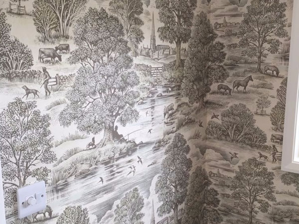 painter and decorator winchester, interior painter, exterior painter, painters, decorators, painting services, sash window repairs, carpentry, commercial painting, building maintanence, winchester, southampton, hampshire, wiltshire, surrey, oxfordshire