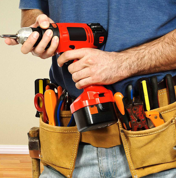 Winchester Builder and Decorator - BM Services - Services painter and decorator winchester, interior painter, exterior painter, painters, decorators, painting services, sash window repairs, carpentry, commercial painting, building maintanence, winchester, southampton, hampshire, wiltshire, surrey, oxfordshire