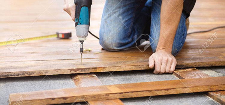 Winchester Builder and Decorator - BM Services - Solid Oak Floor Installation painter and decorator winchester, interior painter, exterior painter, painters, decorators, painting services, sash window repairs, carpentry, commercial painting, building maintanence, winchester, southampton, hampshire, wiltshire, surrey, oxfordshire